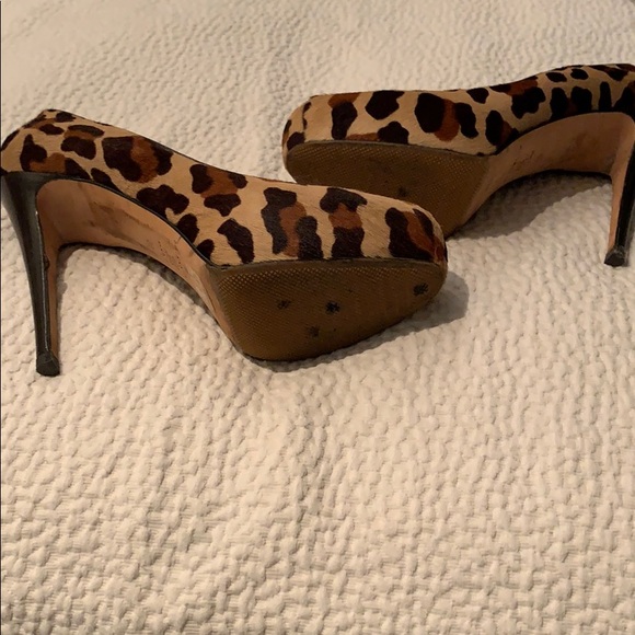 Shoes - Picture 3 of 5